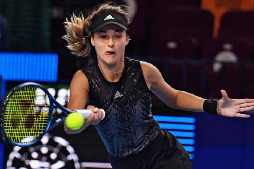 Российская теннисистка Калинская не сумела выйти в полуфинал турнира в Осаке