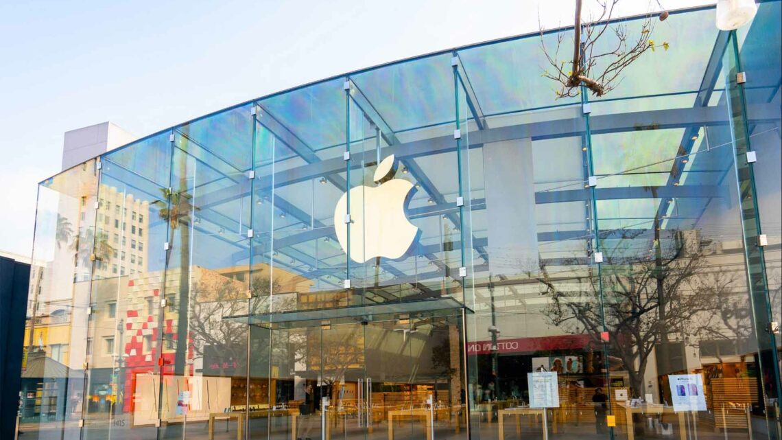 СМИ: Apple закрывает команду разработчиков Siri и ИИ в Сан-Диего